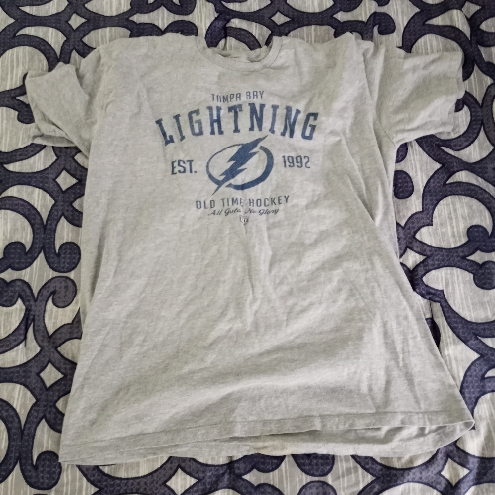 👠OLD TIME HOCKEY mens Tshirt👠